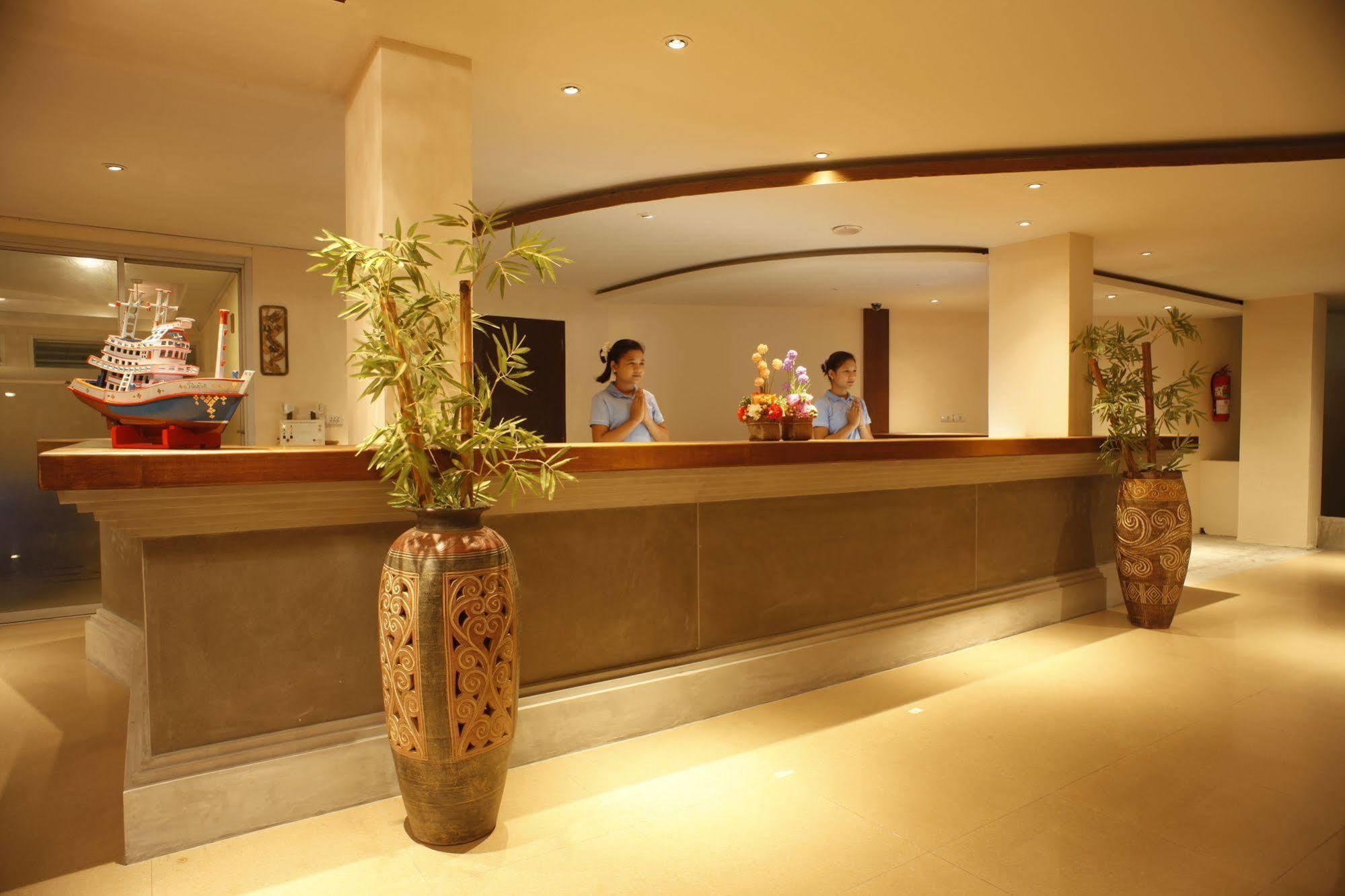 Go Samui Hotel チャウエン エクステリア 写真
